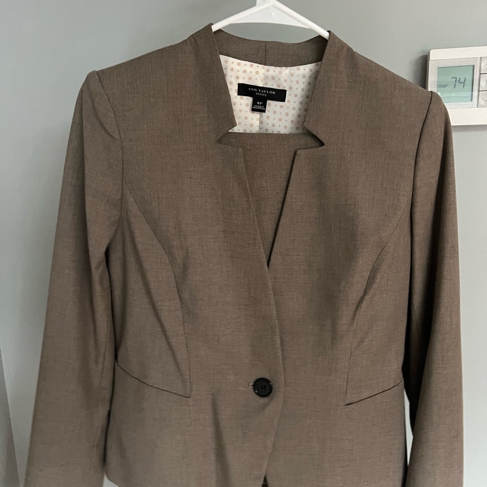 Ann Taylor tan suit
